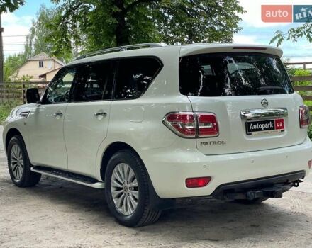 Белый Ниссан Патрол, объемом двигателя 5.5 л и пробегом 127 тыс. км за 20990 $, фото 12 на Automoto.ua