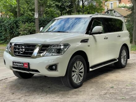 Ніссан Патрол 2013 у Києві на Automoto.ua Білий Ніссан Патрол, об'ємом двигуна 5.5 л та пробігом 127 тис. км за 21690 $, фото 1 на Automoto.ua
