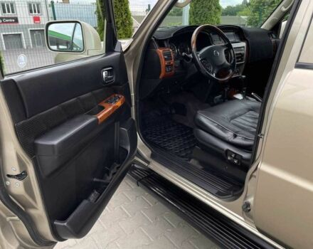 Бежевый Ниссан Патрол, объемом двигателя 3 л и пробегом 125 тыс. км за 20999 $, фото 8 на Automoto.ua