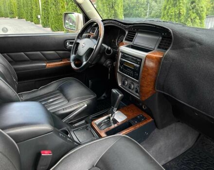 Бежевый Ниссан Патрол, объемом двигателя 3 л и пробегом 125 тыс. км за 20999 $, фото 19 на Automoto.ua