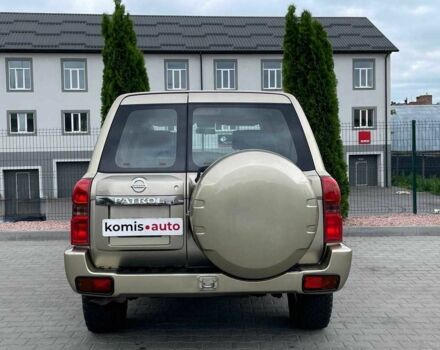 Бежевый Ниссан Патрол, объемом двигателя 3 л и пробегом 125 тыс. км за 20999 $, фото 12 на Automoto.ua