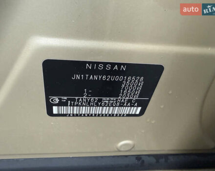 Бежевый Ниссан Патрол, объемом двигателя 5.6 л и пробегом 266 тыс. км за 16000 $, фото 18 на Automoto.ua