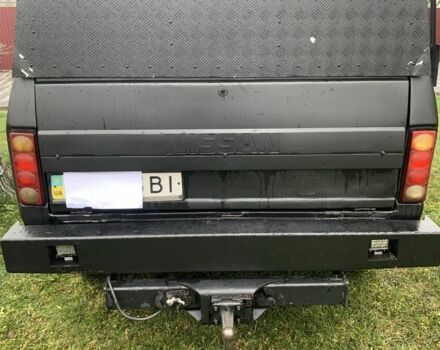 Черный Ниссан Патрол, объемом двигателя 2.8 л и пробегом 400 тыс. км за 8000 $, фото 2 на Automoto.ua