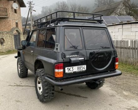 Чорний Ніссан Патрол, об'ємом двигуна 0 л та пробігом 281 тис. км за 4750 $, фото 3 на Automoto.ua