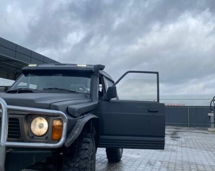 Чорний Ніссан Патрол, об'ємом двигуна 0 л та пробігом 250 тис. км за 7500 $, фото 5 на Automoto.ua
