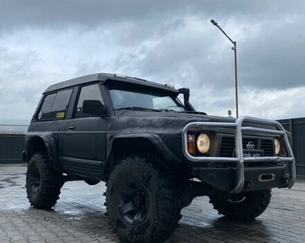 Чорний Ніссан Патрол, об'ємом двигуна 0 л та пробігом 250 тис. км за 7500 $, фото 2 на Automoto.ua
