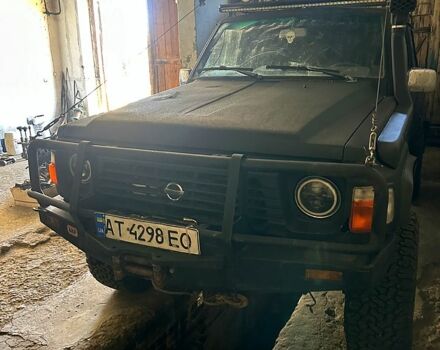 Чорний Ніссан Патрол, об'ємом двигуна 4.2 л та пробігом 0 тис. км за 7500 $, фото 3 на Automoto.ua