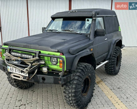 Черный Ниссан Патрол, объемом двигателя 2.8 л и пробегом 300 тыс. км за 12000 $, фото 2 на Automoto.ua