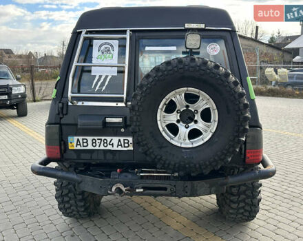 Черный Ниссан Патрол, объемом двигателя 2.8 л и пробегом 300 тыс. км за 12000 $, фото 21 на Automoto.ua