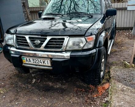 Черный Ниссан Патрол, объемом двигателя 3 л и пробегом 230 тыс. км за 11000 $, фото 6 на Automoto.ua