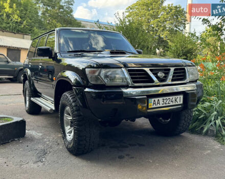 Чорний Ніссан Патрол, об'ємом двигуна 2.95 л та пробігом 400 тис. км за 13750 $, фото 1 на Automoto.ua