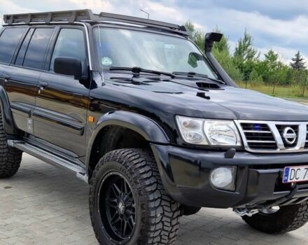 Черный Ниссан Патрол, объемом двигателя 3 л и пробегом 290 тыс. км за 3750 $, фото 3 на Automoto.ua