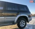 Черный Ниссан Патрол, объемом двигателя 2.95 л и пробегом 290 тыс. км за 17000 $, фото 5 на Automoto.ua