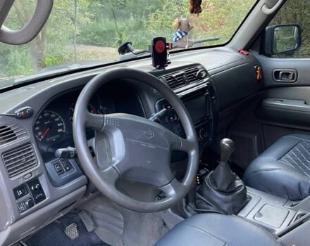 Черный Ниссан Патрол, объемом двигателя 3 л и пробегом 300 тыс. км за 6500 $, фото 3 на Automoto.ua