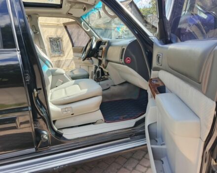 Чорний Ніссан Патрол, об'ємом двигуна 3 л та пробігом 3 тис. км за 19000 $, фото 5 на Automoto.ua