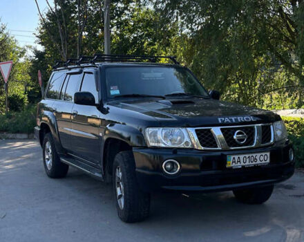 Чорний Ніссан Патрол, об'ємом двигуна 3 л та пробігом 93 тис. км за 23500 $, фото 2 на Automoto.ua