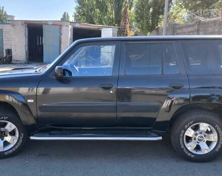 Черный Ниссан Патрол, объемом двигателя 3 л и пробегом 203 тыс. км за 21000 $, фото 7 на Automoto.ua