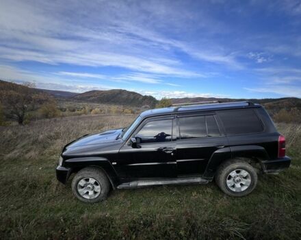 Чорний Ніссан Патрол, об'ємом двигуна 3 л та пробігом 192 тис. км за 9300 $, фото 1 на Automoto.ua