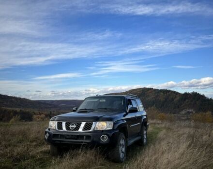 Черный Ниссан Патрол, объемом двигателя 3 л и пробегом 193 тыс. км за 10000 $, фото 2 на Automoto.ua