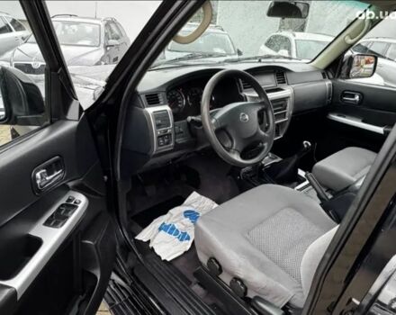 Черный Ниссан Патрол, объемом двигателя 0 л и пробегом 225 тыс. км за 4000 $, фото 3 на Automoto.ua