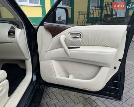 Черный Ниссан Патрол, объемом двигателя 5.55 л и пробегом 226 тыс. км за 24999 $, фото 19 на Automoto.ua