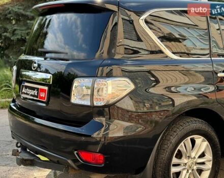 Чорний Ніссан Патрол, об'ємом двигуна 5.6 л та пробігом 169 тис. км за 17190 $, фото 10 на Automoto.ua