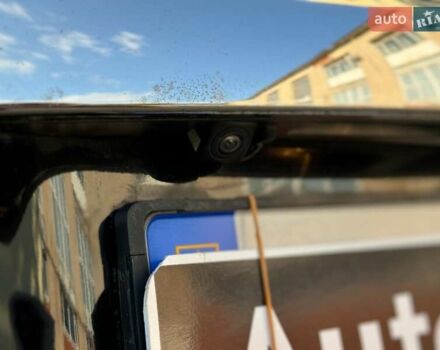 Чорний Ніссан Патрол, об'ємом двигуна 5.6 л та пробігом 169 тис. км за 17190 $, фото 18 на Automoto.ua