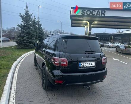 Черный Ниссан Патрол, объемом двигателя 5.55 л и пробегом 177 тыс. км за 25000 $, фото 10 на Automoto.ua