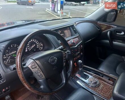Черный Ниссан Патрол, объемом двигателя 5.55 л и пробегом 177 тыс. км за 25000 $, фото 14 на Automoto.ua
