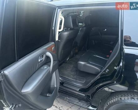Черный Ниссан Патрол, объемом двигателя 5.55 л и пробегом 177 тыс. км за 25000 $, фото 19 на Automoto.ua