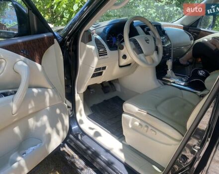 Черный Ниссан Патрол, объемом двигателя 5.6 л и пробегом 128 тыс. км за 29000 $, фото 4 на Automoto.ua