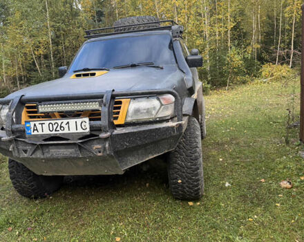 Черный Ниссан Патрол, объемом двигателя 2.83 л и пробегом 307 тыс. км за 15000 $, фото 1 на Automoto.ua