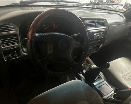 Черный Ниссан Патрол, объемом двигателя 3 л и пробегом 250 тыс. км за 4500 $, фото 1 на Automoto.ua