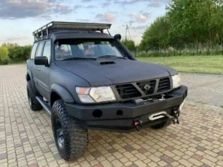Чорний Ніссан Патрол, об'ємом двигуна 3 л та пробігом 210 тис. км за 2800 $, фото 1 на Automoto.ua