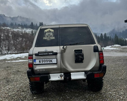 Коричневий Ніссан Патрол, об'ємом двигуна 2.95 л та пробігом 355 тис. км за 17999 $, фото 4 на Automoto.ua