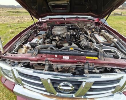 Красный Ниссан Патрол, объемом двигателя 3 л и пробегом 327 тыс. км за 11000 $, фото 11 на Automoto.ua