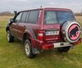 Красный Ниссан Патрол, объемом двигателя 3 л и пробегом 327 тыс. км за 11000 $, фото 6 на Automoto.ua