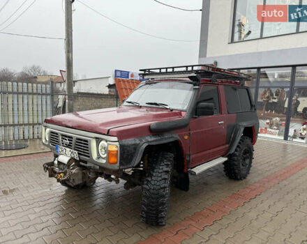 Красный Ниссан Патрол, объемом двигателя 2.8 л и пробегом 250 тыс. км за 7500 $, фото 2 на Automoto.ua