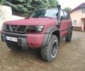 Красный Ниссан Патрол, объемом двигателя 3 л и пробегом 250 тыс. км за 35000 $, фото 1 на Automoto.ua