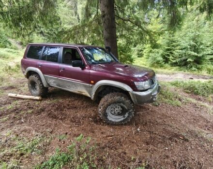 Червоний Ніссан Патрол, об'ємом двигуна 0 л та пробігом 290 тис. км за 9300 $, фото 1 на Automoto.ua