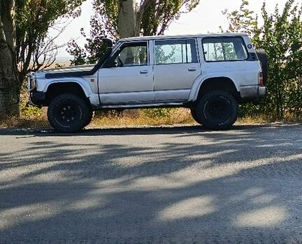 Ниссан Патрол, объемом двигателя 2.8 л и пробегом 283 тыс. км за 5800 $, фото 6 на Automoto.ua