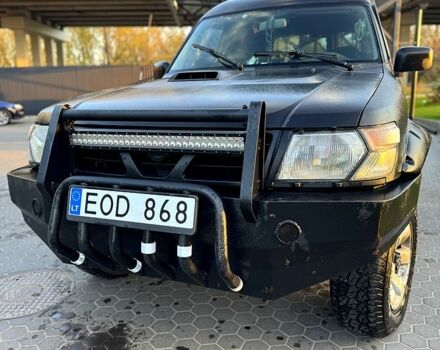 Ниссан Патрол, объемом двигателя 2 л и пробегом 350 тыс. км за 5700 $, фото 1 на Automoto.ua