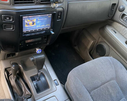 Ниссан Патрол, объемом двигателя 4.5 л и пробегом 285 тыс. км за 6650 $, фото 10 на Automoto.ua