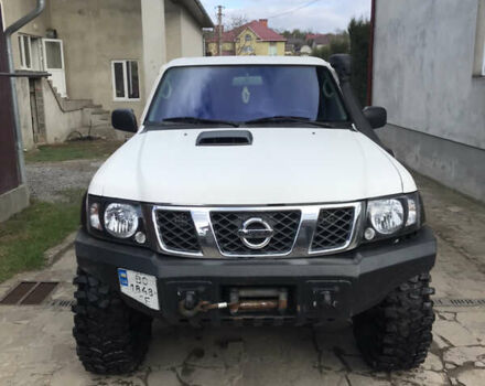 Ніссан Патрол, об'ємом двигуна 3 л та пробігом 267 тис. км за 18400 $, фото 1 на Automoto.ua