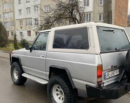 Серый Ниссан Патрол, объемом двигателя 3.2 л и пробегом 100 тыс. км за 9000 $, фото 18 на Automoto.ua
