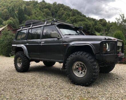 Сірий Ніссан Патрол, об'ємом двигуна 2.8 л та пробігом 240 тис. км за 10800 $, фото 4 на Automoto.ua