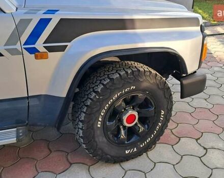 Серый Ниссан Патрол, объемом двигателя 2.8 л и пробегом 300 тыс. км за 9997 $, фото 9 на Automoto.ua