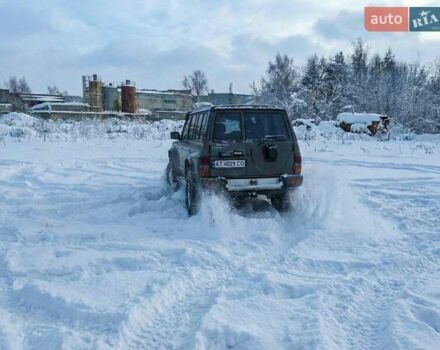 Серый Ниссан Патрол, объемом двигателя 2.8 л и пробегом 238 тыс. км за 14500 $, фото 3 на Automoto.ua
