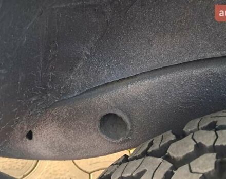 Серый Ниссан Патрол, объемом двигателя 2.8 л и пробегом 300 тыс. км за 9997 $, фото 32 на Automoto.ua