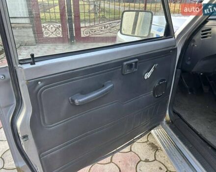 Серый Ниссан Патрол, объемом двигателя 2.8 л и пробегом 234 тыс. км за 9300 $, фото 19 на Automoto.ua